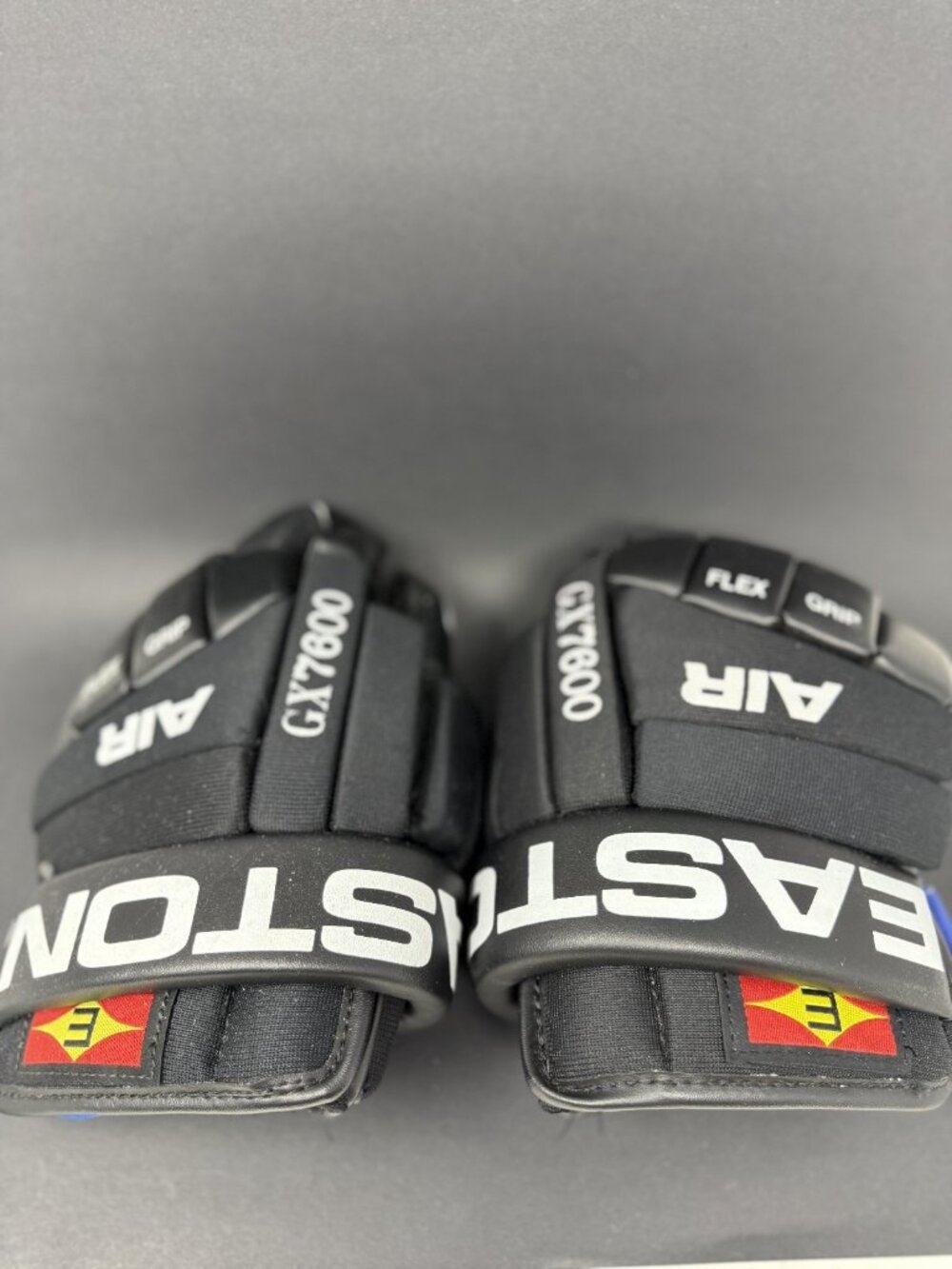 Vtg Easton AIR GX7800 Black Hockey Gloves Flex Grip Size L Black